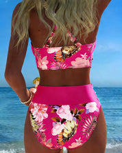 Bikini z kontrastującym wzorem kwiatowym i rozcięciem