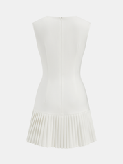Sukienka mini bez rękawów z metalicznymi detalami, slim fit, plisowana