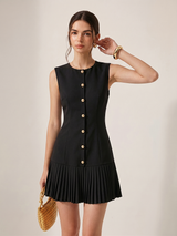 Sukienka mini bez rękawów z metalicznymi detalami, slim fit, plisowana