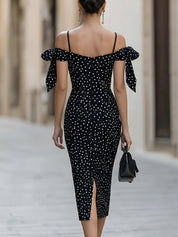 Sukienka Midi Bodycon Off-Shoulder z Akcentami Wstążek w Groszki
