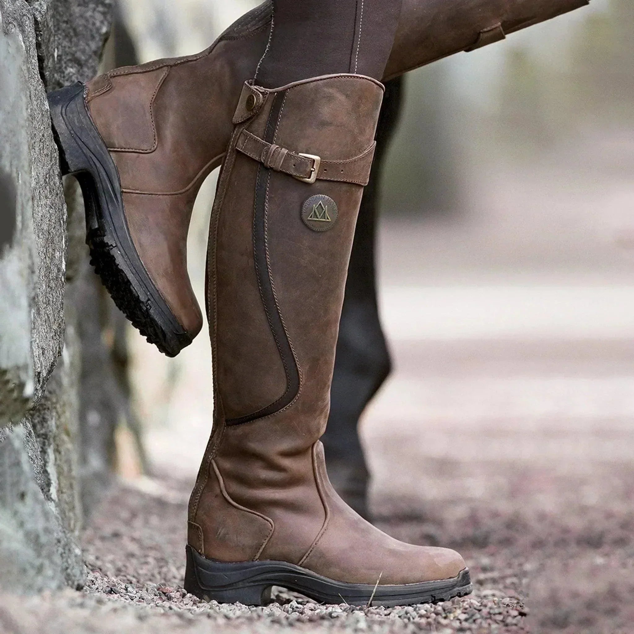Mountain_Horse_Snowy_River_High_Rider_in_Brown_lifestyle_2_8a8b716b-282c-49db-b8e9-18bbc557e9f6.webp