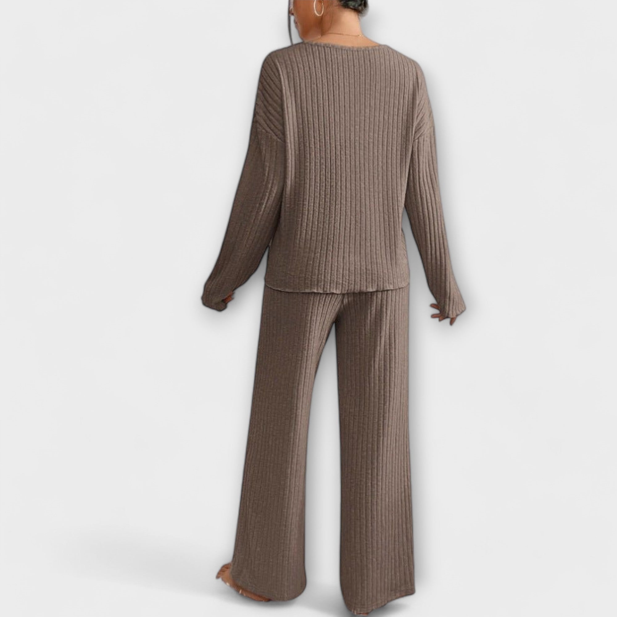 ribbed-knit-lounge-setcjls189400009ir-233169-Photoroom_d4fa3d89-c626-4017-8016-4294ca60f83c.jpg