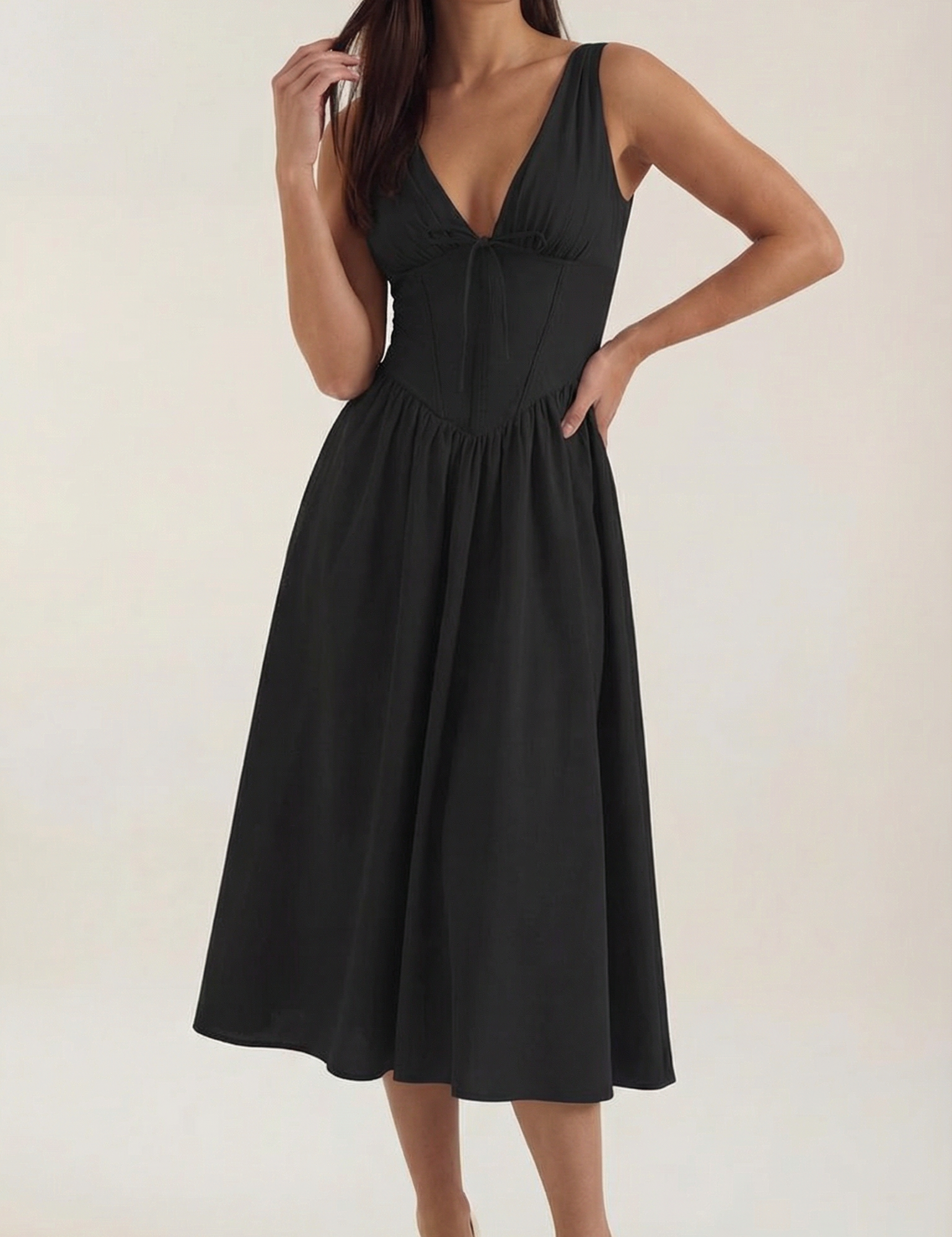 rosa-mae-de-cassiopeia-midi-eintauchkleid-midikleider-schwarz-3702797.png