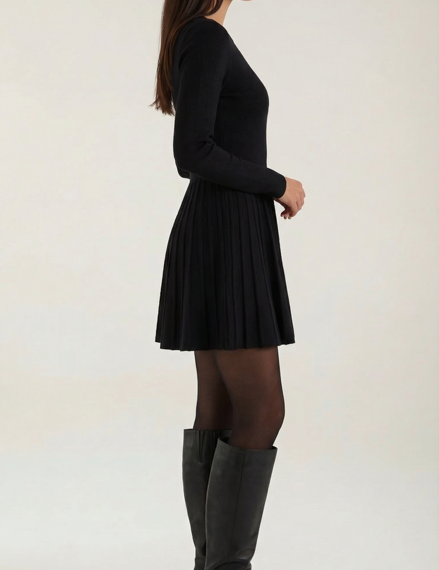 rosa-mae-de-tiffany-langarm-falten-minikleid-minikleider-schwarz-6914430.png