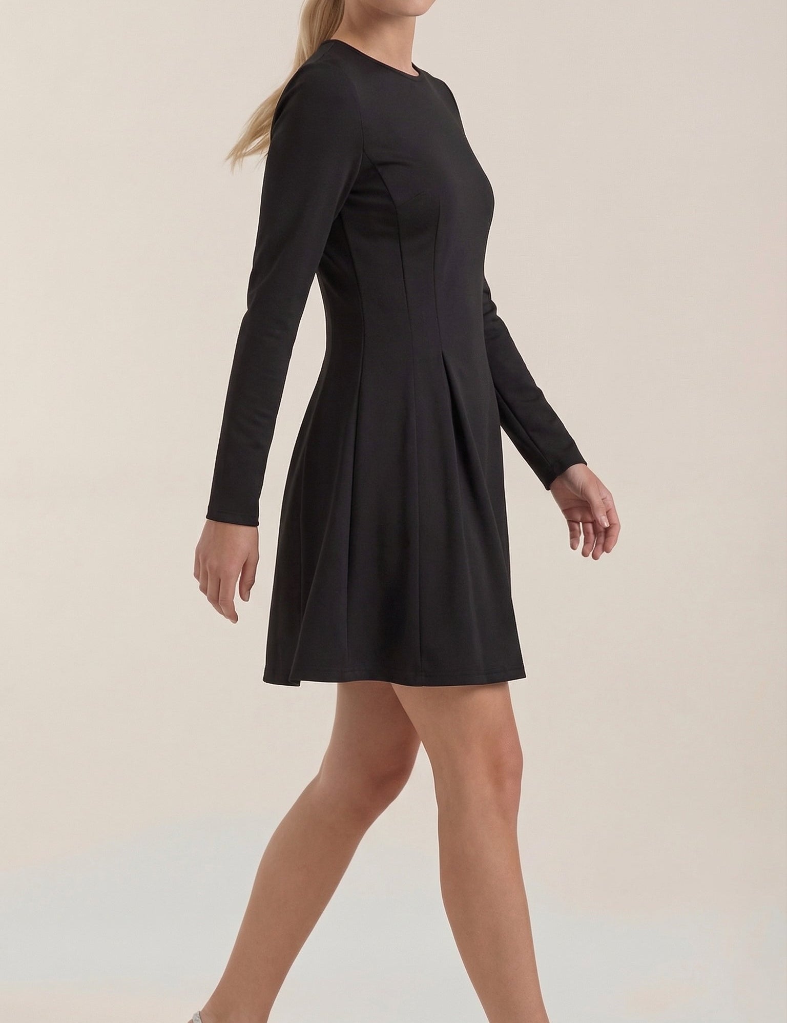 rosa-mae-deutschland-ebony-langarm-minikleid-minikleider-schwarz-1784572.jpg